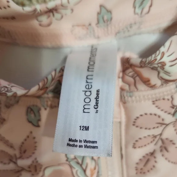 Floral Long Sleeve Swimsuit - Picture 2 of 5